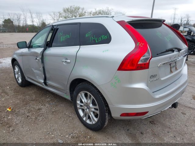 2015 VOLVO XC60 YV440MDB9F2613538 Photo 2