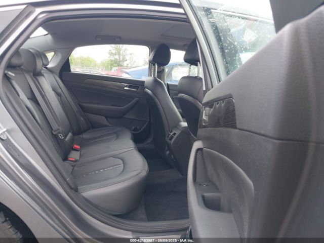 5NPE34AF9JH724099 Hyundai Sonata Limited
