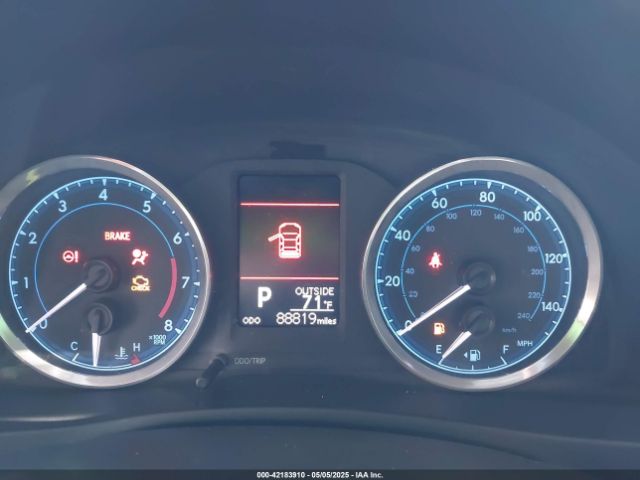 5YFBURHE7HP641682 Toyota COROLLA LE