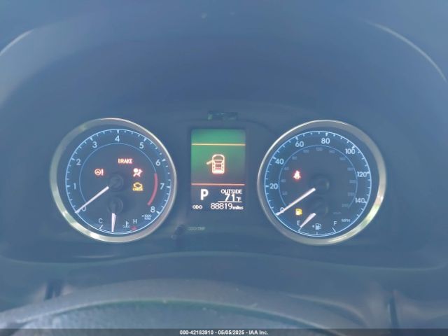 5YFBURHE7HP641682 Toyota COROLLA LE
