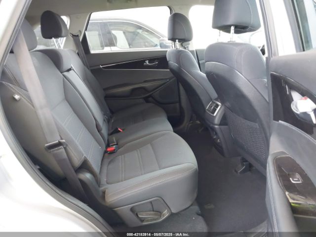 2017 KIA SORENTO 5XYPG4A3XHG249762 Photo 7