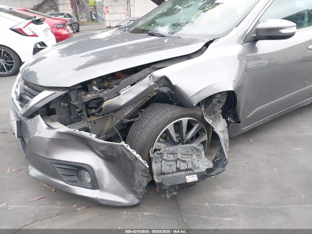 1N4AL3APXHC167085 Nissan 2017