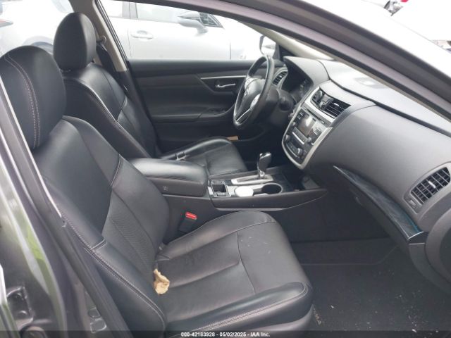 2017 NISSAN ALTIMA 1N4AL3APXHC167085 Photo 4