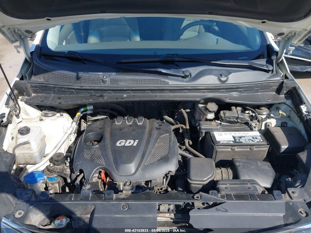KNDPB3AC9F7715443 KIA Sportage Lx