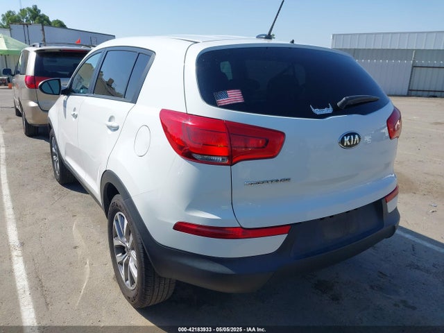 KNDPB3AC9F7715443 KIA Sportage Lx