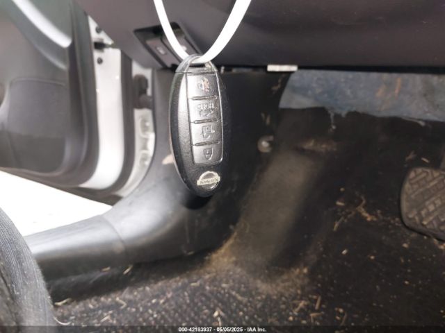 3N1AB7AP1JL654239 Nissan SENTRA SV