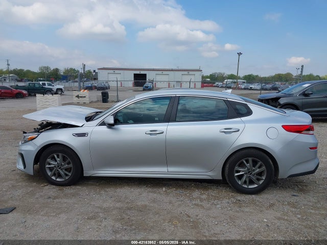 5XXGT4L35KG328583 KIA Optima Lx
