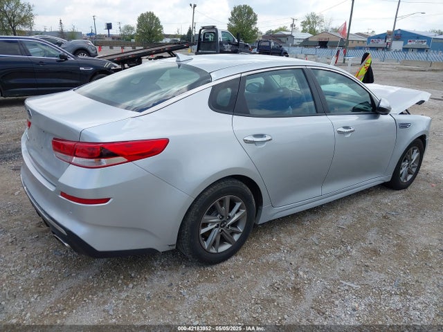 5XXGT4L35KG328583 KIA Optima Lx