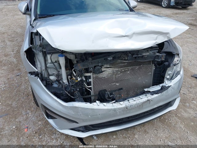 5XXGT4L35KG328583 KIA Optima Lx