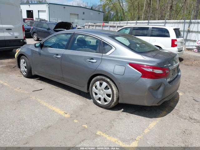 1N4AL3AP9JC220140 Nissan Altima 2.5 S