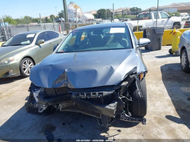 5NPD84LF7JH337657 Hyundai ELANTRA SEL