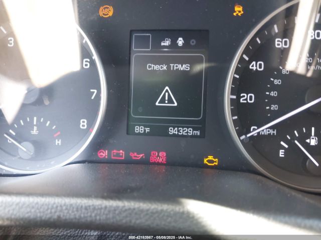 5NPD84LF7JH337657 Hyundai ELANTRA SEL