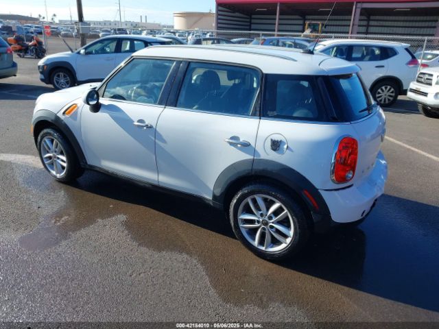 2013 MINI COUNTRYMAN WMWZB3C52DWR35806 Photo 2