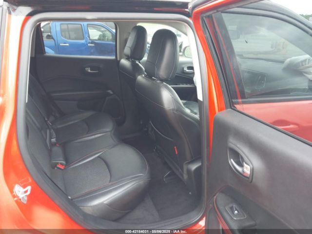 2019 JEEP COMPASS 3C4NJDDB5KT754054 Photo 7