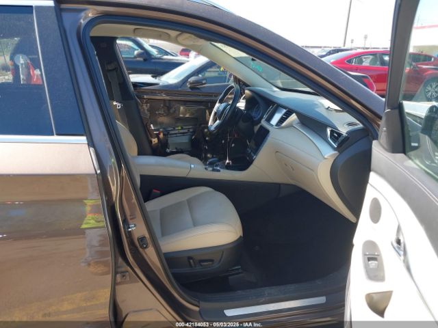 3PCAJ5M3XKF107256 Infiniti Qx50 Luxe