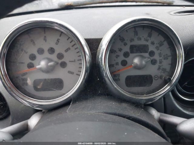 2006 MINI COOPER S WMWRH33516TF86823 Photo 6
