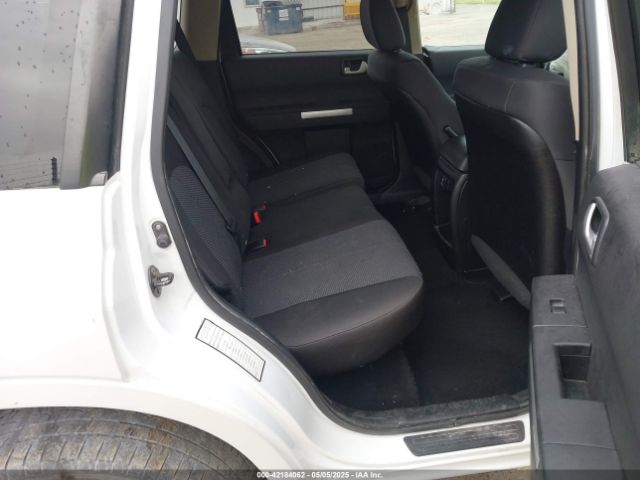 2011 MITSUBISHI ENDEAVOR 4A4JN2AS8BE025082 Photo 7