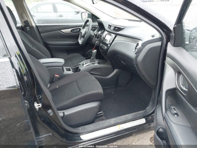 JN1BJ1CRXKW625059 Nissan ROGUE SPORT