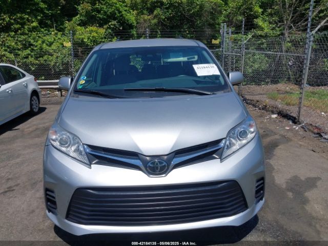 5TDKZ3DC3LS053328 Toyota SIENNA LE