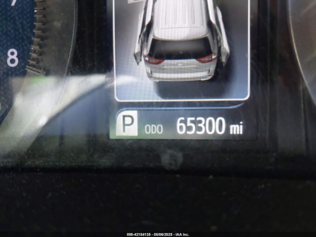 5TDKZ3DC3LS053328 Toyota SIENNA LE