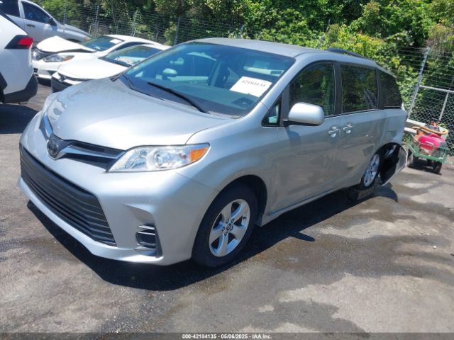 5TDKZ3DC3LS053328 Toyota SIENNA LE