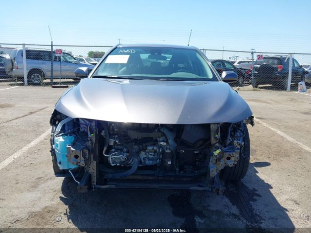4T1B11HK8KU780550 Toyota CAMRY SE
