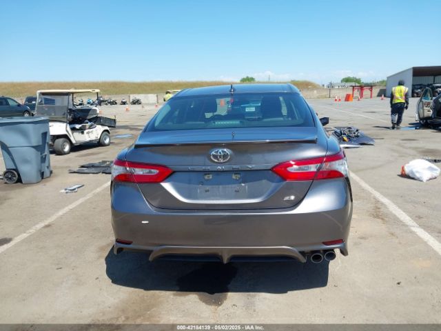 4T1B11HK8KU780550 Toyota CAMRY SE