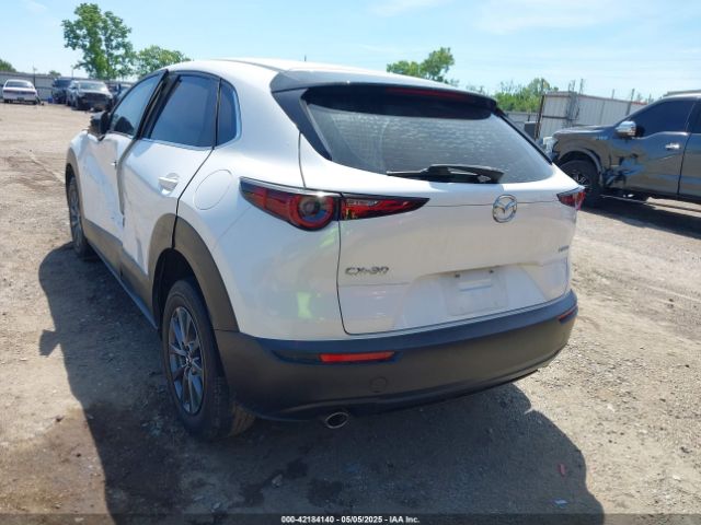 2021 MAZDA CX-30 3MVDMAAL1MM214954 Photo 2