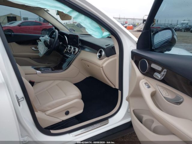 2022 MERCEDES-BENZ GLC 300 W1N0G8DB4NV394935 Photo 4
