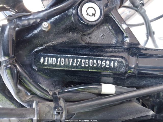 2016 HARLEY-DAVIDSON FLSTC 1HD1BWV17GB039524 Photo 9
