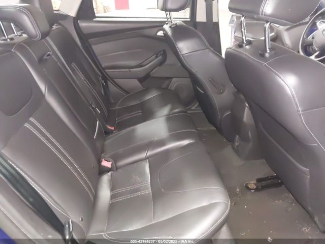 1FADP3F23EL176124 Ford FOCUS SE