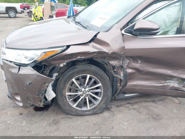 2017 TOYOTA HIGHLANDER 5TDKZRFH5HS206651 Photo 5