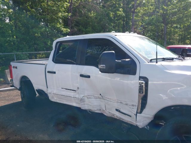 1FT7W2BT5PEC30369 Ford F-250 Xl