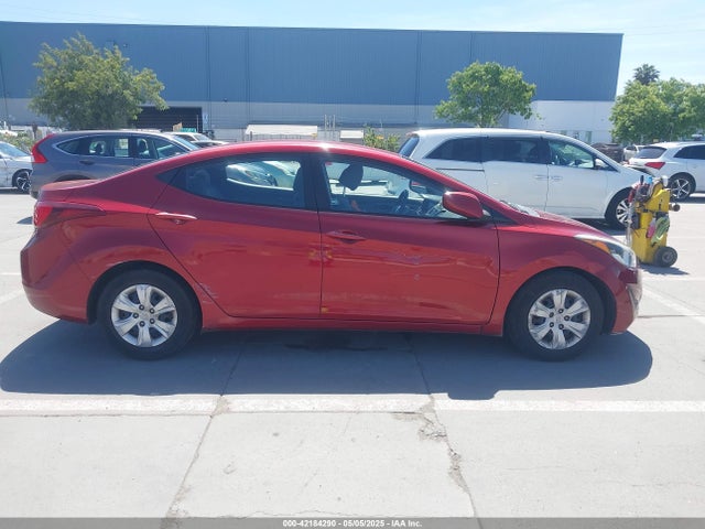 5NPDH4AE1GH740214 Hyundai ELANTRA SE