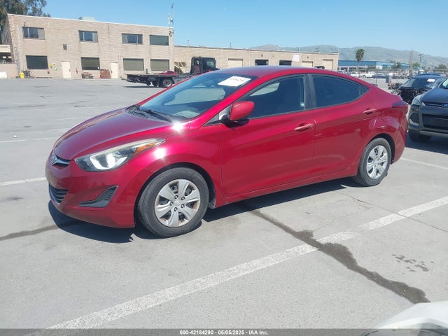 5NPDH4AE1GH740214 Hyundai ELANTRA SE
