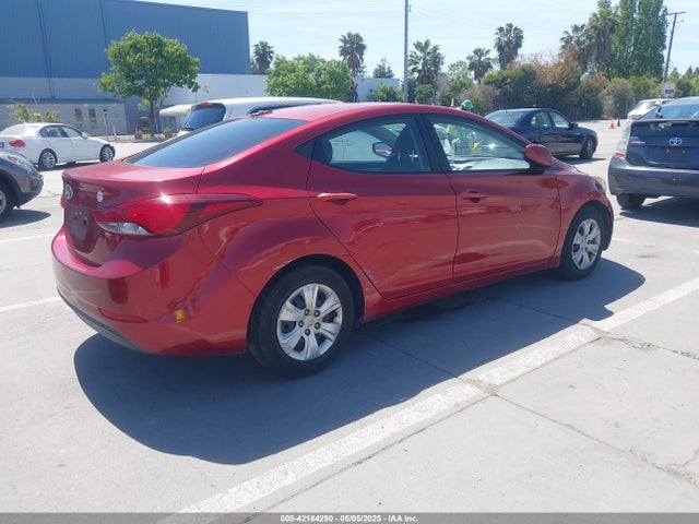 5NPDH4AE1GH740214 Hyundai ELANTRA SE