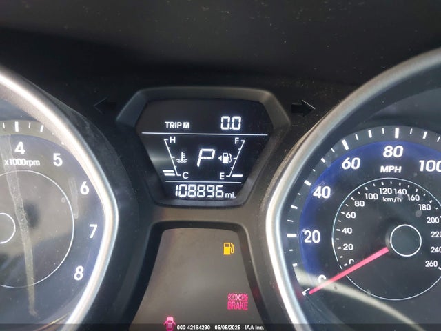5NPDH4AE1GH740214 Hyundai ELANTRA SE