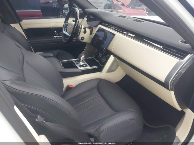 SALKPBE7XPA025006 Land Rover nc10-p8h