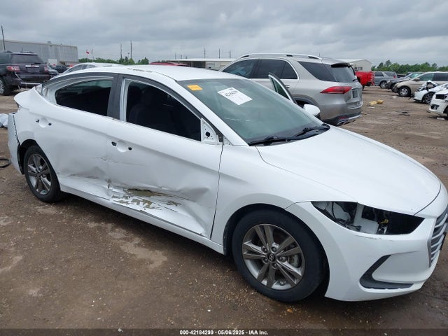 5NPD84LF2JH391013 Hyundai ELANTRA SEL