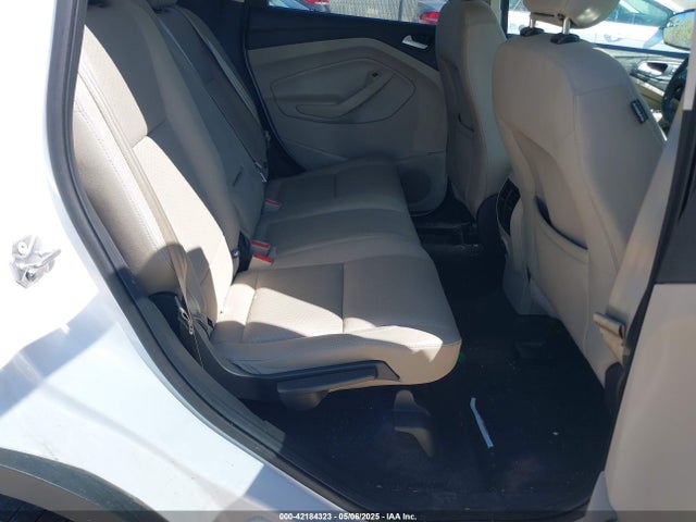 1FMCU9GD4JUB61441 Ford ESCAPE SE