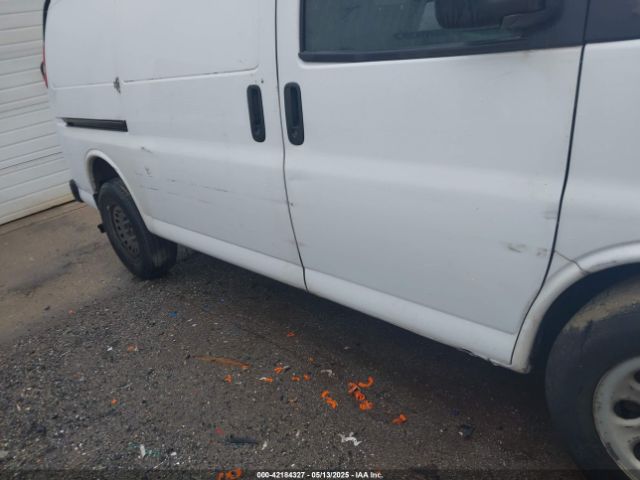 1GCSGAFX4E1166666 Chevrolet Express 1500 Work Van