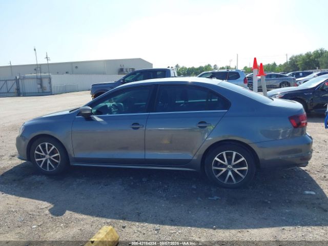 3VWDB7AJ0HM217808 Volkswagen Jetta 1.4t Se