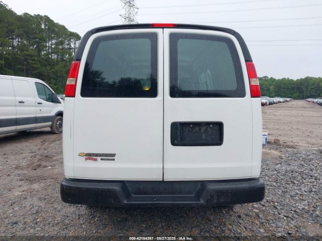 1GCWGFBA1E1210672 Chevrolet Express 2500 Work Van