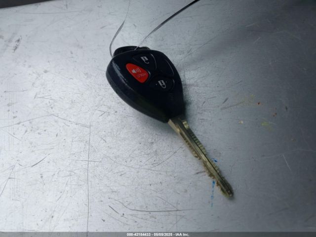4T3ZA3BB8FU092239 Toyota VENZA LE