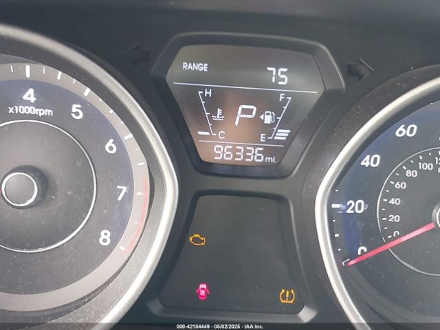 5NPDH4AE4GH744970 Hyundai ELANTRA SE