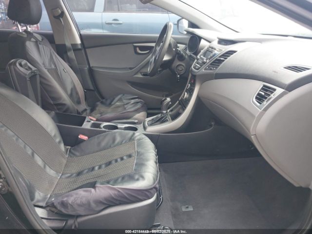 5NPDH4AE4GH744970 Hyundai ELANTRA SE