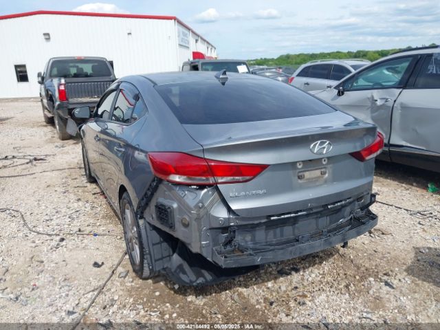 KMHD84LF1HU208521 Hyundai ELANTRA SE