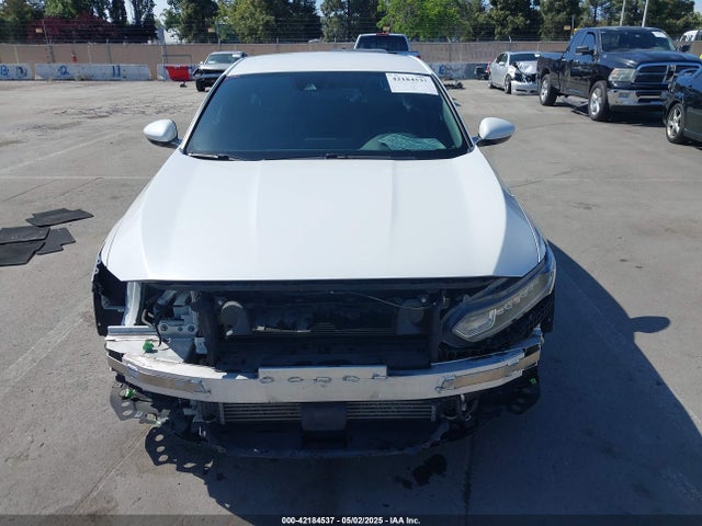 1HGCV1F30KA031639 Honda Accord Sport