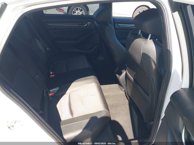 1HGCV1F30KA031639 Honda Accord Sport
