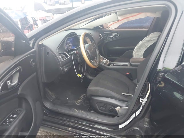 1C3CCCAB9GN144329 Chrysler 200 Limited